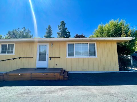 Single Family Residence in Keno OR 15440 Fern Avenue 2.jpg