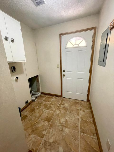 Single Family Residence in Keno OR 15440 Fern Avenue 29.jpg
