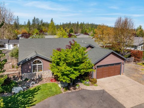 Single Family Residence in Grants Pass OR 2634 SW Garden Meadow Drive.jpg