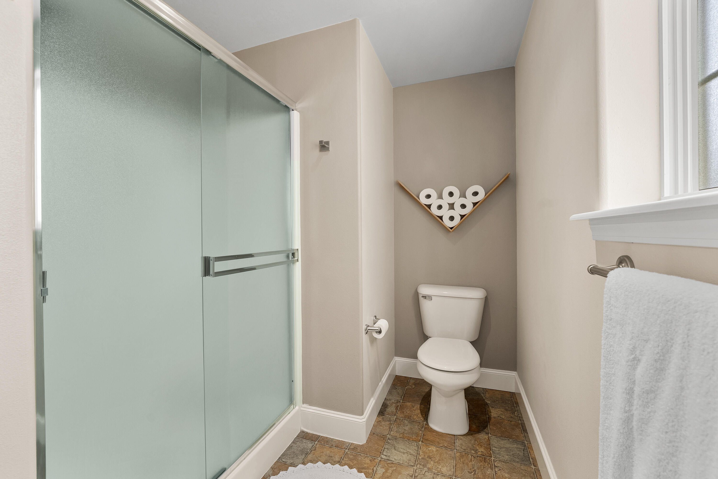 Single Family Residence in Grants Pass OR 2634 SW Garden Meadow Drive 17.jpg