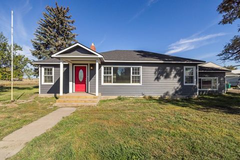 Single Family Residence in Klamath Falls OR 3005 Anderson Avenue.jpg