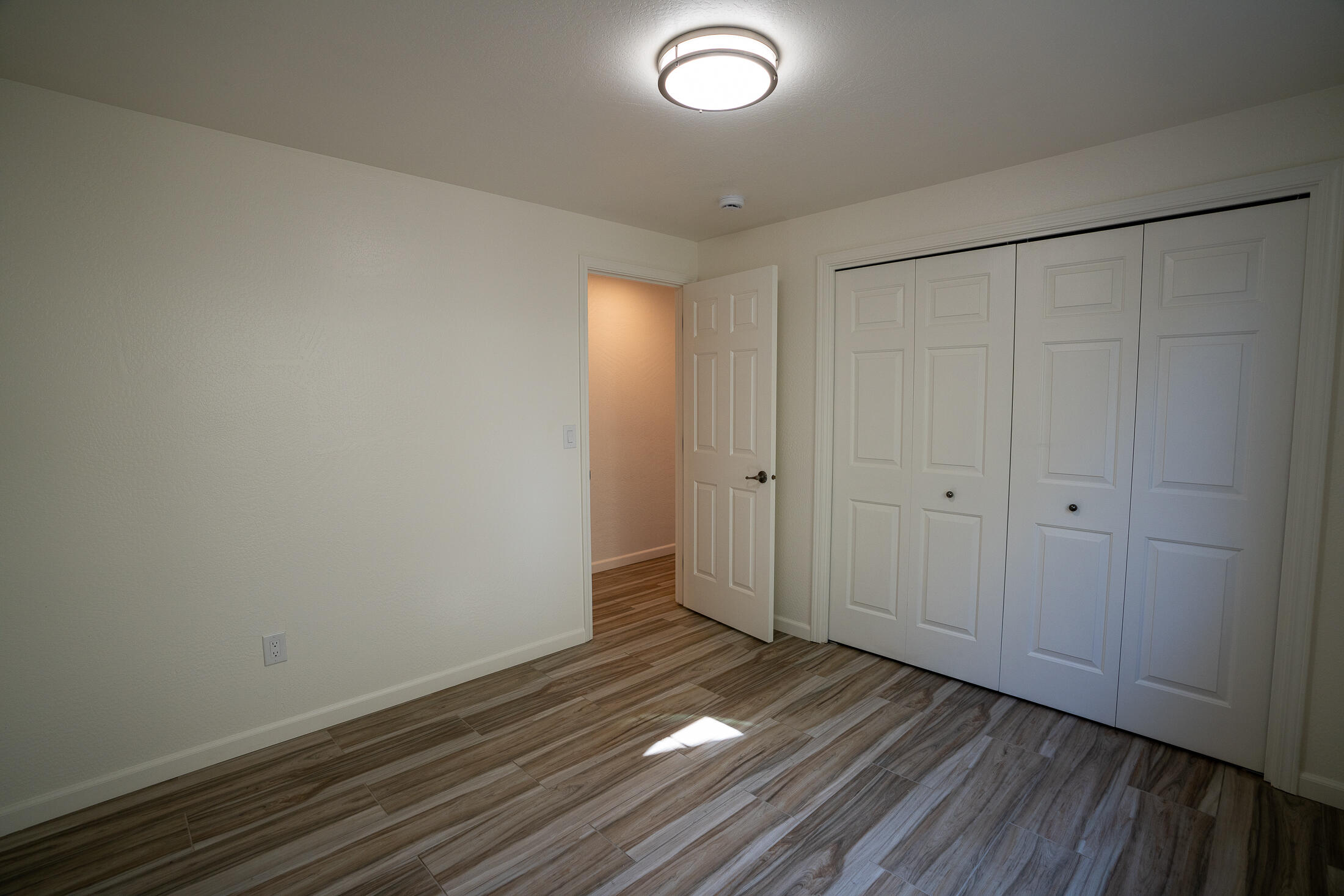 Single Family Residence in Medford OR 2331 Lillian Street 12.jpg