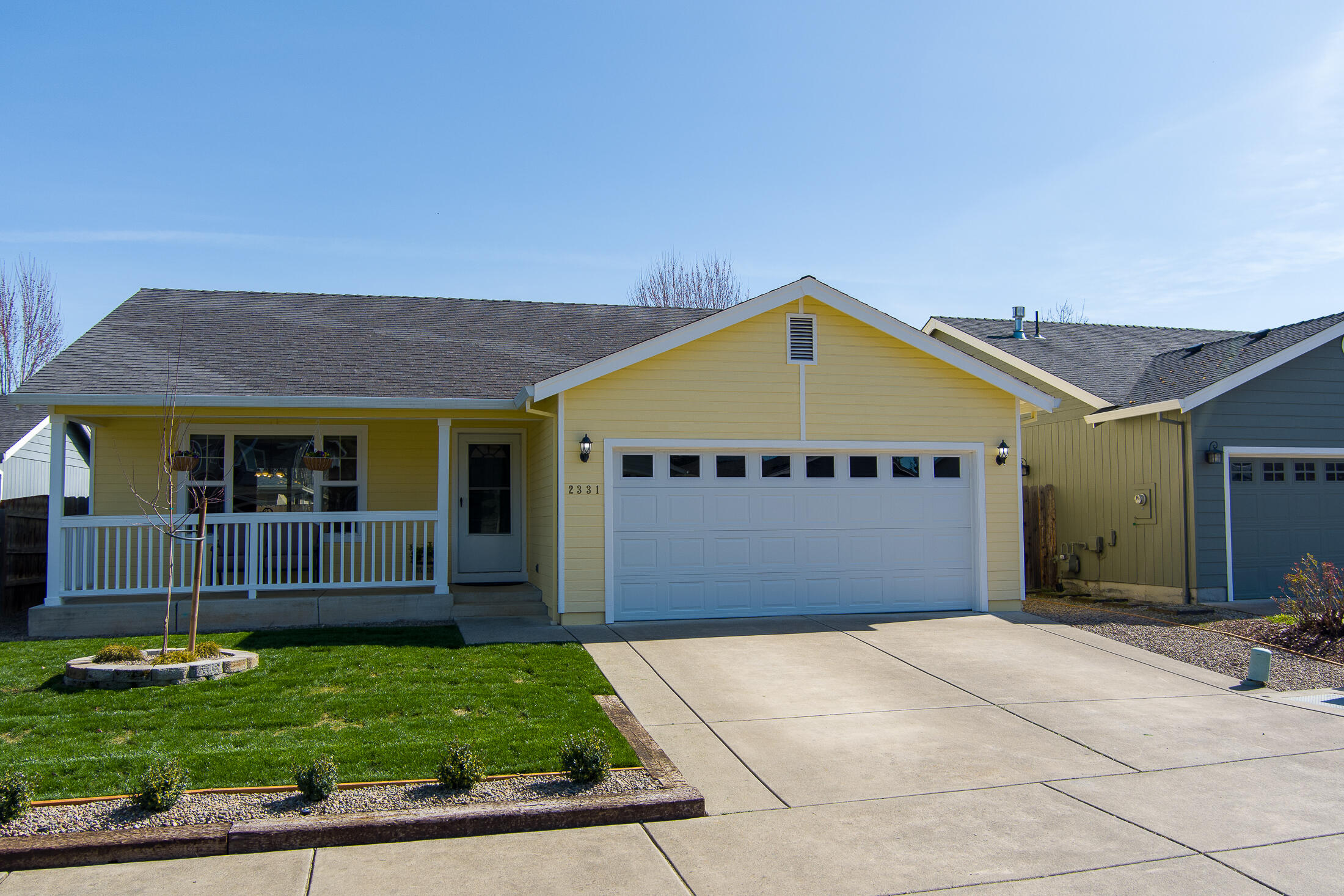 Single Family Residence in Medford OR 2331 Lillian Street 0.jpg