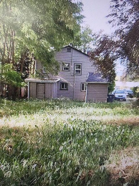 Multi Family in Grants Pass OR 601 Sunset Way.jpg
