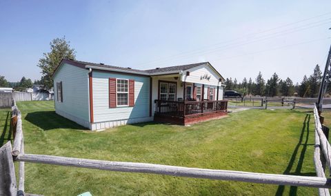 Manufactured On Land in Klamath Falls OR 13903 Ravenwood Drive.jpg