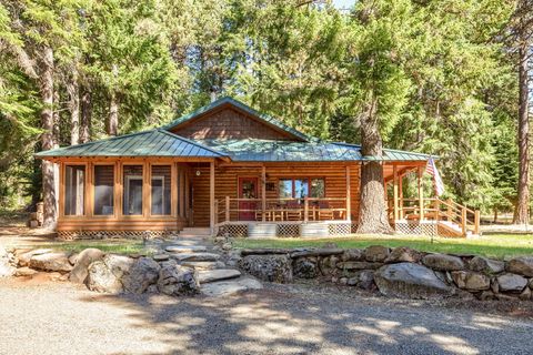 Single Family Residence in Ashland OR 19015 Dead Indian Memorial Road.jpg