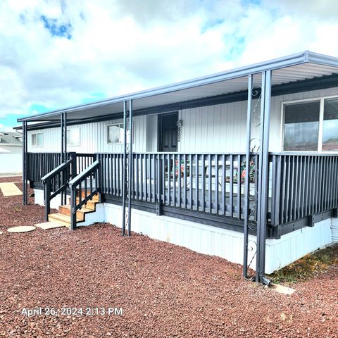 Mobile Home in Grants Pass OR 882 Roguelea Lane 19.jpg