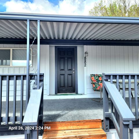 Mobile Home in Grants Pass OR 882 Roguelea Lane 17.jpg