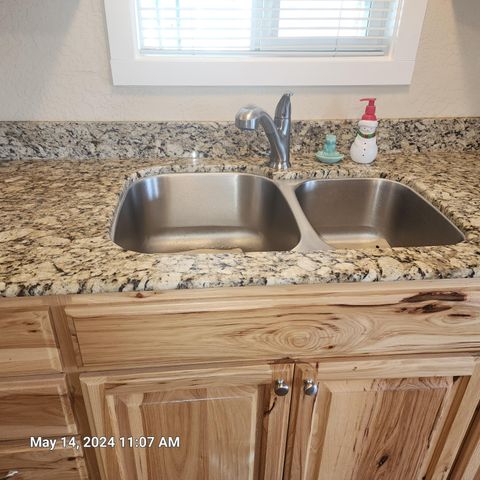 Mobile Home in Grants Pass OR 882 Roguelea Lane 4.jpg
