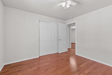 Single Family Residence in Grants Pass OR 1781 SE Brookhurst Way 11.jpg