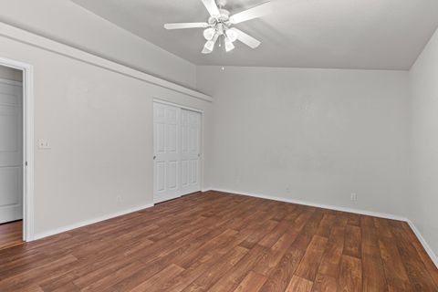 Single Family Residence in Grants Pass OR 1781 SE Brookhurst Way 14.jpg