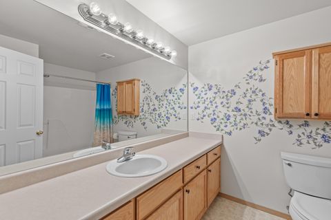 Single Family Residence in Grants Pass OR 1781 SE Brookhurst Way 9.jpg