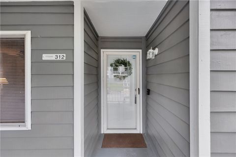 Condominium in Anderson SC 312 Northlake Drive.jpg
