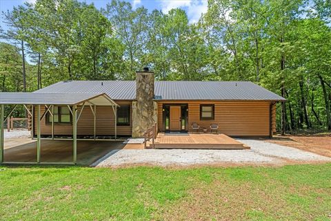 Cabin in Westminster SC 119 Deerwood Dr. Drive.jpg