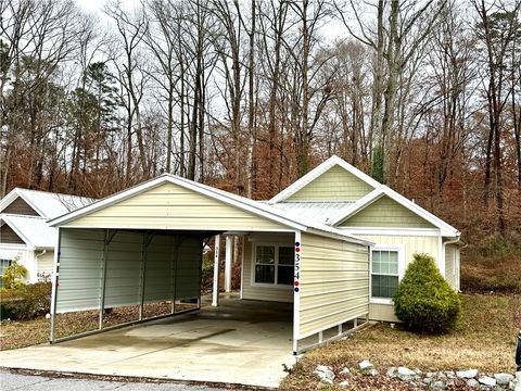 Single Family Residence in Walhalla SC 354 Woodland Drive.jpg