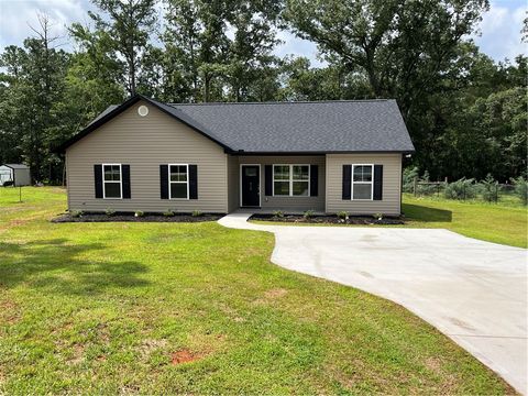 Single Family Residence in Iva SC 412 Leatherdale Road.jpg