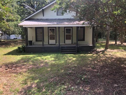 Single Family Residence in Iva SC 112 NEW ST Street.jpg
