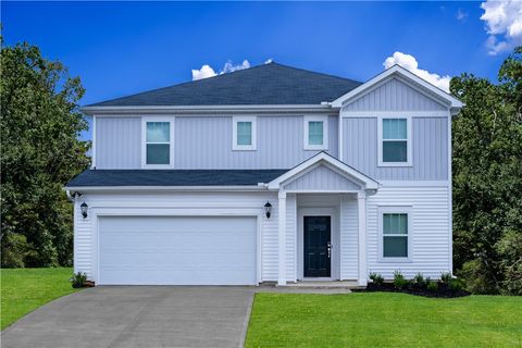 Single Family Residence in Gray Court SC 120 Tantalus Street.jpg