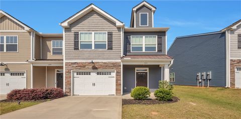 Townhouse in Piedmont SC 131 Rushing Creek Lane.jpg