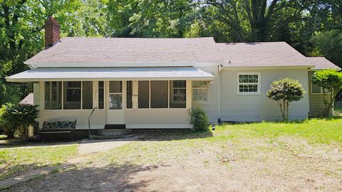 Single Family Residence in Union SC 311 Hart Street.jpg