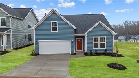 Single Family Residence in Spartanburg SC 604 Corsac Court.jpg