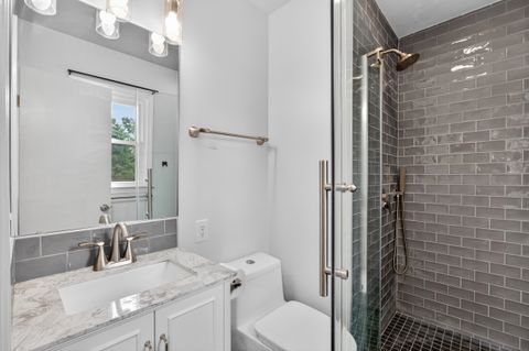 Single Family Residence in Campobello SC 225 Scenic Avenue 14.jpg