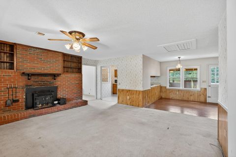Single Family Residence in Campobello SC 225 Scenic Avenue 1.jpg