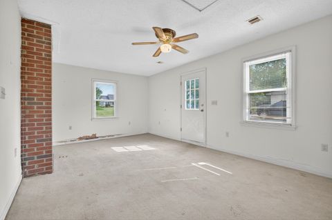 Single Family Residence in Campobello SC 225 Scenic Avenue 10.jpg