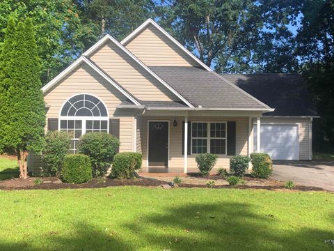 Single Family Residence in Lyman SC 147 Holly Circle.jpg