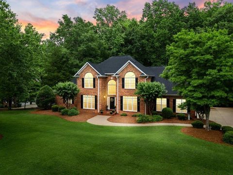 Single Family Residence in Spartanburg SC 349 Hidden Creek Circle.jpg