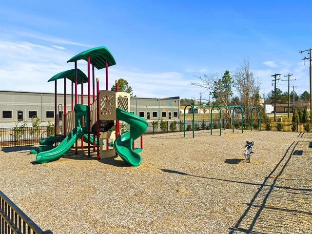 Townhouse in Spartanburg SC 1046 Port Harbor Court 20.jpg