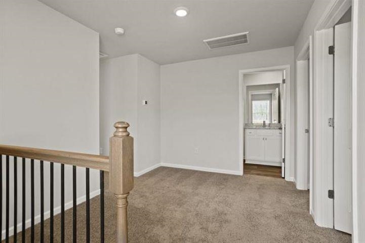 Townhouse in Spartanburg SC 1046 Port Harbor Court 10.jpg