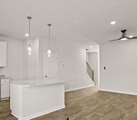Townhouse in Spartanburg SC 1046 Port Harbor Court 6.jpg