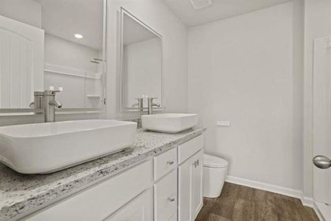 Townhouse in Spartanburg SC 1046 Port Harbor Court 18.jpg