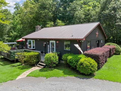 Single Family Residence in Cowpens SC 120 Penny Lane.jpg