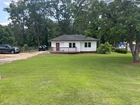 Single Family Residence in Spartanburg SC 117 Mount Zion Road.jpg