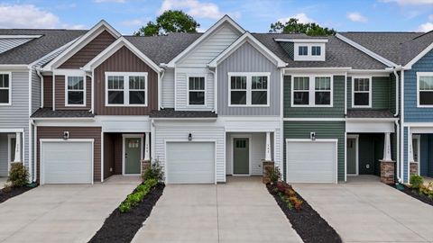 Townhouse in Spartanburg SC 542 W Norvell Court.jpg
