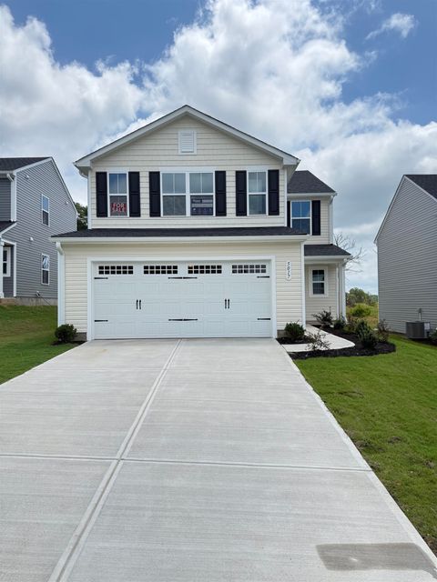 Single Family Residence in Spartanburg SC 5017 Burmese Trail.jpg