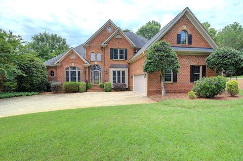Single Family Residence in Spartanburg SC 310 Hidden Creek Circle.jpg