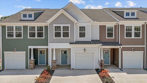 Townhouse in Spartanburg SC 537 W Norvell Court.jpg