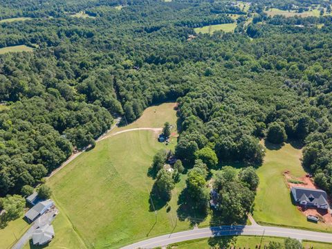 Unimproved Land in Campobello SC 8730 New Cut Road.jpg