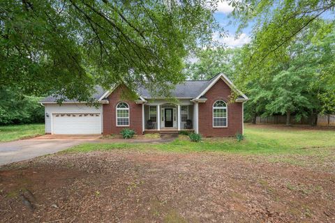 Single Family Residence in Duncan SC 90 Holly Tree Circle.jpg