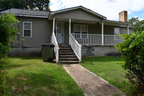 Single Family Residence in Gaffney SC 303 Sarratt Avenue.jpg