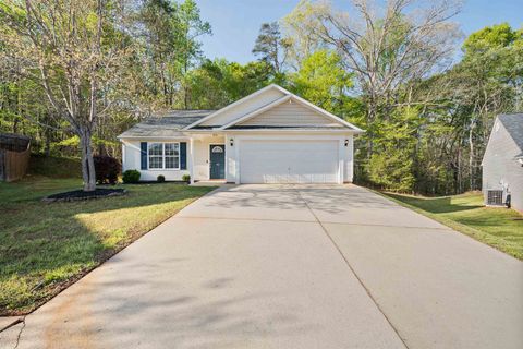Single Family Residence in Spartanburg SC 183 Stockbridge Drive Dr 1.jpg