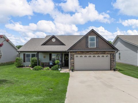 Single Family Residence in Inman SC 253 Highland Springs Loop.jpg