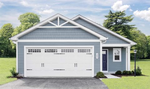 Single Family Residence in Woodruff SC 958 English Green Way.jpg