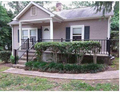 Single Family Residence in Spartanburg SC 210 Hilton Street.jpg