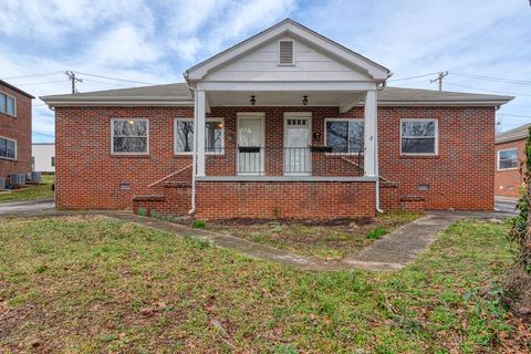 Duplex in Spartanburg SC 758 Maple Street.jpg