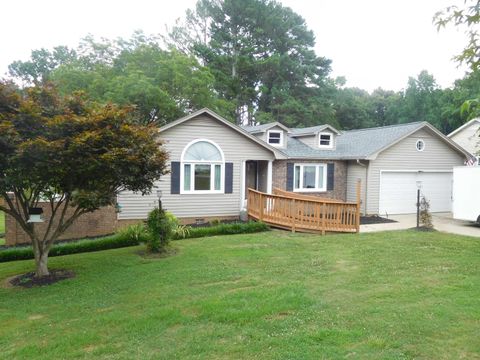 Single Family Residence in Gaffney SC 252 Brittany Road.jpg
