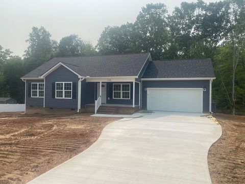 Single Family Residence in Gray Court SC SC 130 Laura Jane Lane.jpg